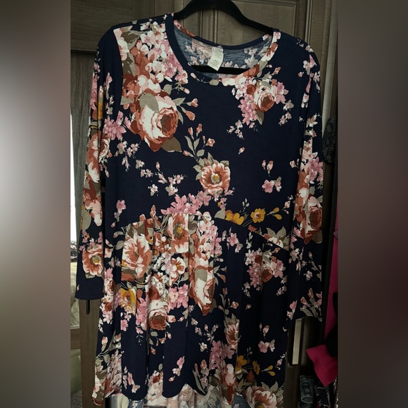 Tops - Floral Navy Dress